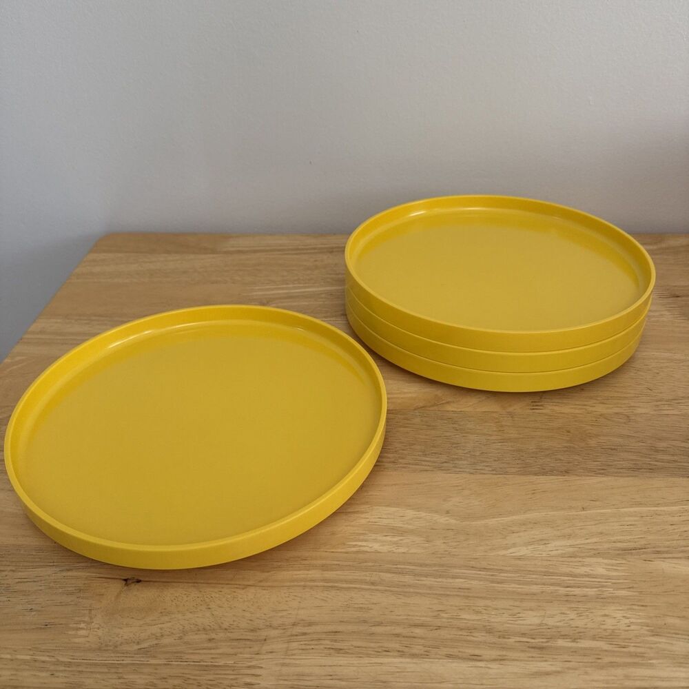 Vintage Heller Melamine Set of 4 Plates Yellow Massimo Vignelli 1970s Italy